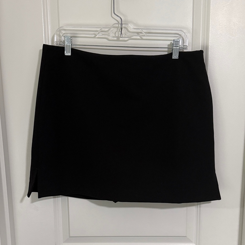 Express Editor Skort - image 1
